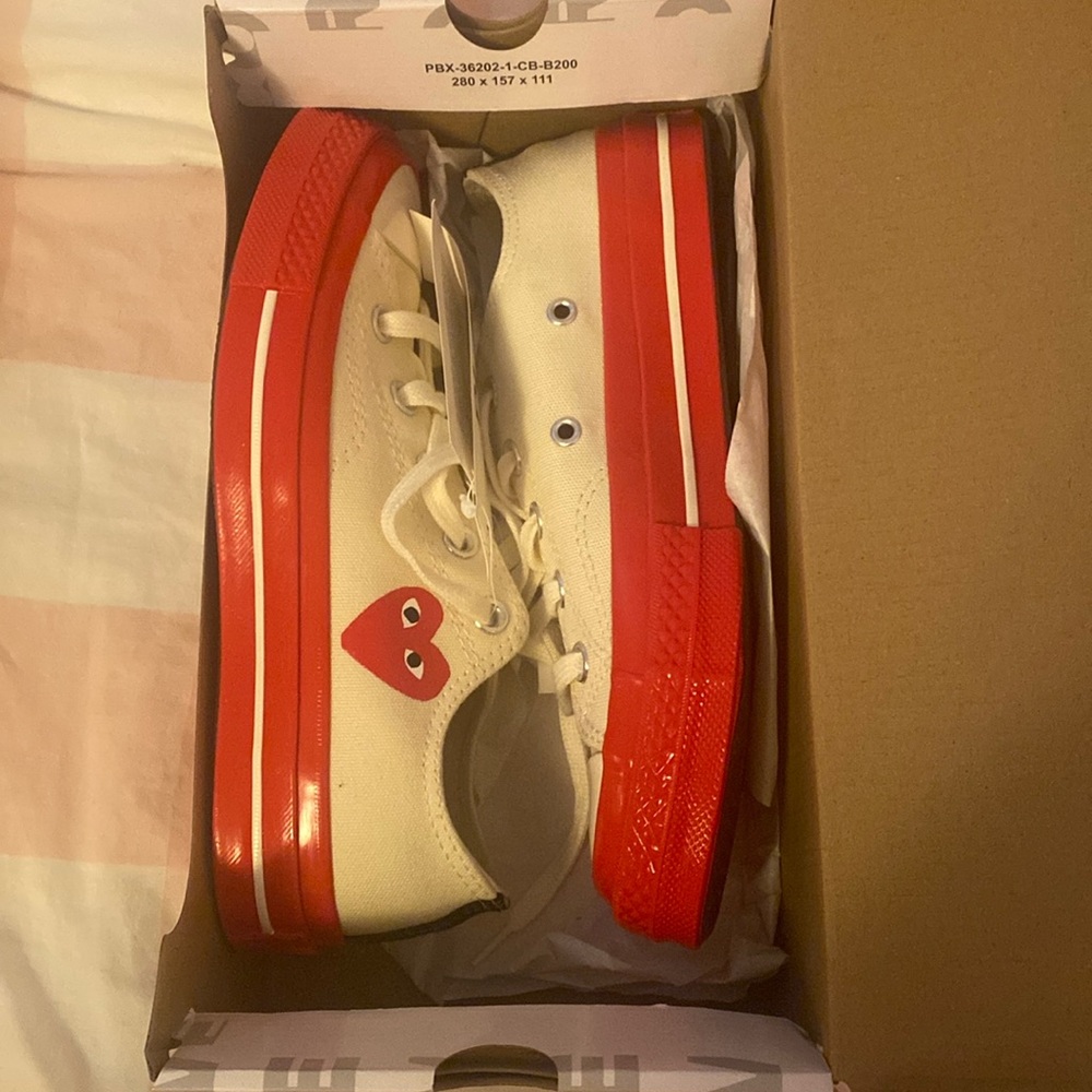 CDG converse